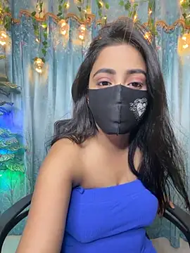 Snapshot of Monabby97 chatting on 11.19.25 Monabby97 online show from 11.19.25