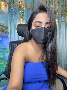 Snapshot of Monabby97 chatting on 12.14.25 Monabby97 online show from 12.14.25