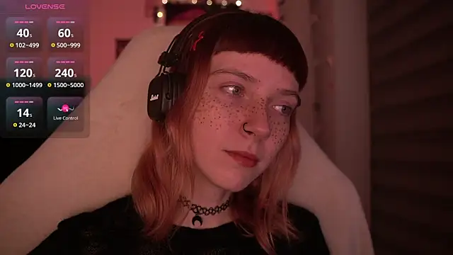 Snapshot of juliapie chatting on 12.09.24 juliapie online show from 12.09.24