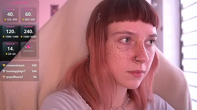 Snapshot of juliapie chatting on 12.11.24 juliapie online show from 12.11.24