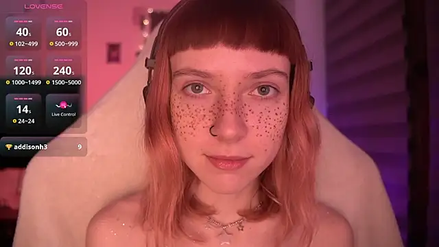 Snapshot of juliapie chatting on 12.16.24 juliapie online show from 12.16.24