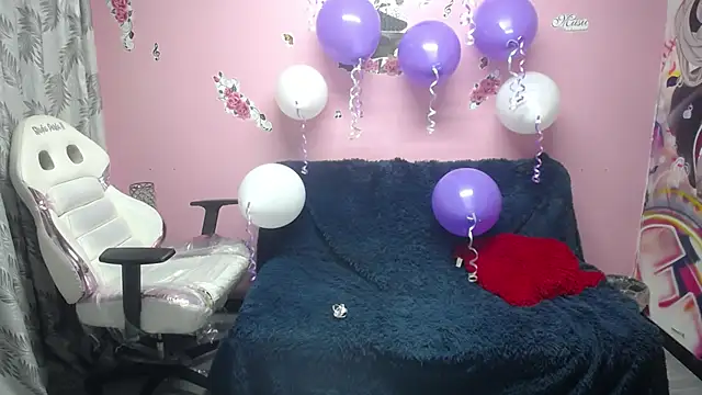 brithany smiith  online show from 01.17.25