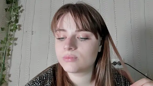 Snapshot of Seductive_She_Wolf chatting on 05.14.26 Seductive She Wolf online show from 05.14.26