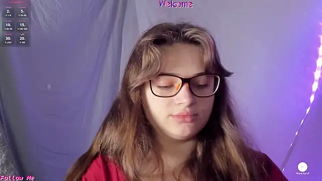 Snapshot of Seductive_She_Wolf chatting on 06.18.26 Seductive She Wolf online show from 06.18.26