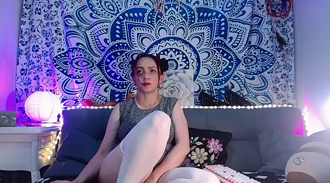 catalinamommyx online show from 01.15.25