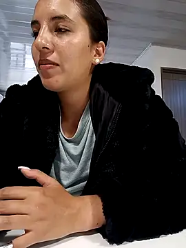 Snapshot of Bonny_Klote chatting on 03.21.25 Bonny Klote online show from 03.21.25