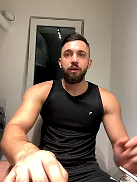 LoveIsBlind  online show from 12.03.24