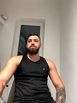 LoveIsBlind  online show from 12.04.24