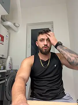 LoveIsBlind  online show from 12.15.24