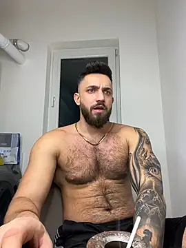 LoveIsBlind  online show from 12.30.24