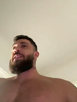 LoveIsBlind  online show from 09.16.25