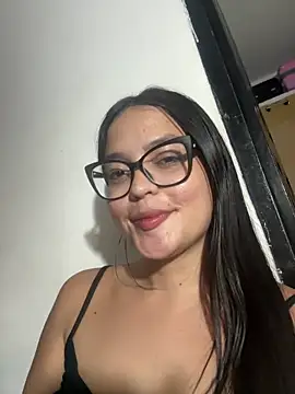 Snapshot of Karla-sexy01 chatting on 03.07.25 Karla-sexy01 online show from 03.07.25