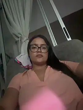 Snapshot of Karla-sexy01 chatting on 12.20.25 Karla-sexy01 online show from 12.20.25