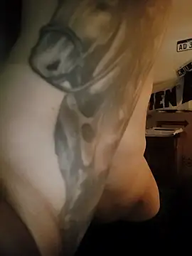 Snapshot of dangerman94 chatting on 02.26.26 dangerman94 online show from 02.26.26