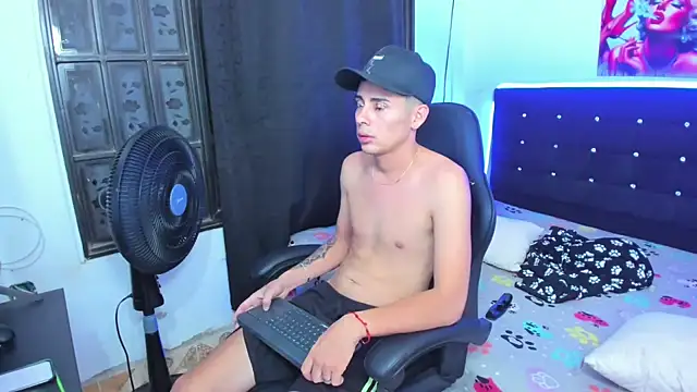 Alexander and Xiao online show from 10.22.25