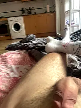 Snapshot of Schumi286 chatting on 11.29.25 Schumi286 online show from 11.29.25