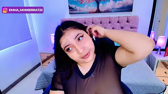 Snapshot of Emma_monserrat chatting on 11.17.25 Emma monserrat online show from 11.17.25