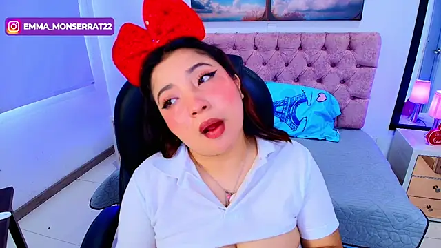 Snapshot of Emma_monserrat chatting on 11.20.25 Emma monserrat online show from 11.20.25