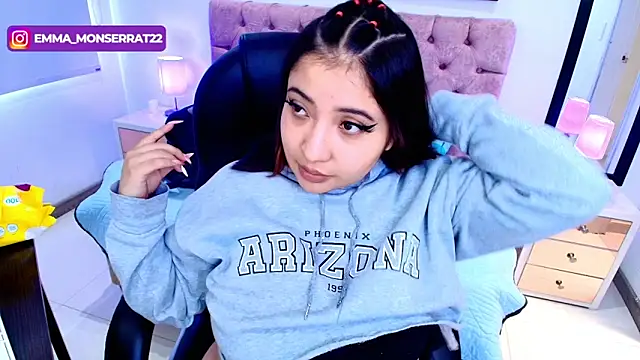 Snapshot of Emma_monserrat chatting on 12.05.25 Emma monserrat online show from 12.05.25