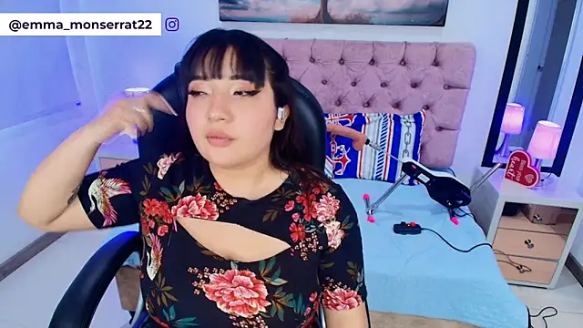 Snapshot of Emma_monserrat chatting on 02.16.26 Emma monserrat online show from 02.16.26