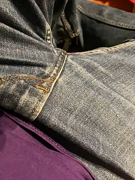 Snapshot of AdA-LoVe chatting on 02.18.25 AdA-LoVe online show from 02.18.25