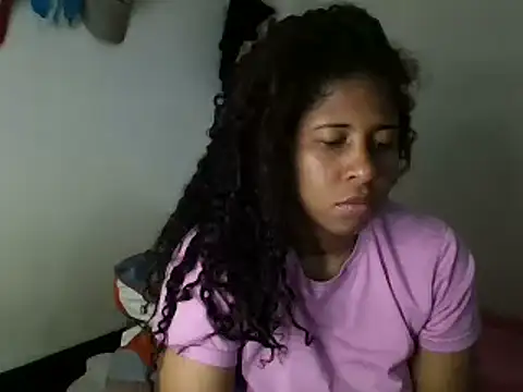 Snapshot of Ivon-09 chatting on 02.07.25 Ivon-09 online show from 02.07.25