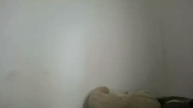 Snapshot of Ivon-09 chatting on 09.18.25 Ivon-09 online show from 09.18.25