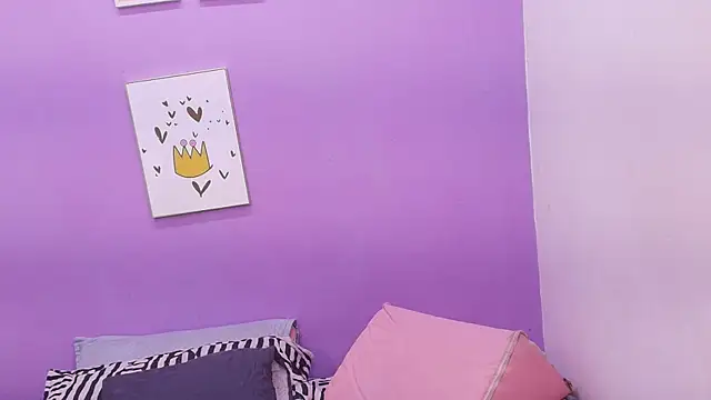 Snapshot of veronica_sinner_ chatting on 03.12.25 veronica sinner  online show from 03.12.25