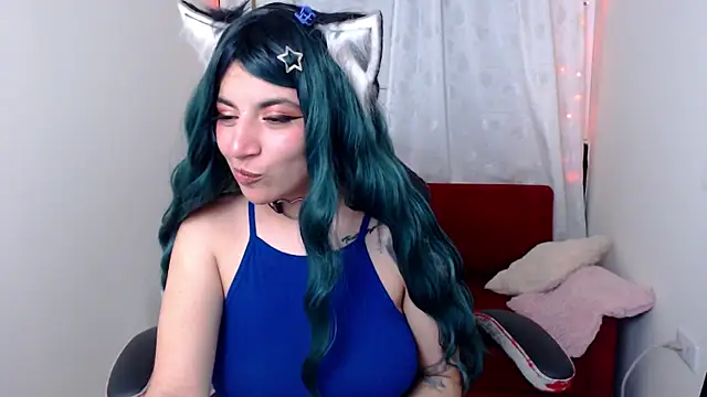 Snapshot of yumin3ko chatting on 09.25.25 yumin3ko online show from 09.25.25