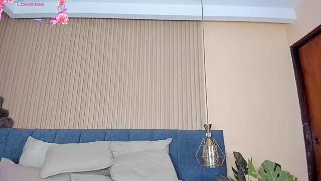 kathecute   online show from 02.19.26