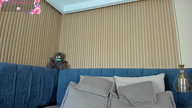 kathecute   online show from 04.23.26