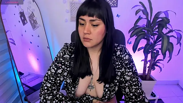 GretaX-X online show from 01.18.25