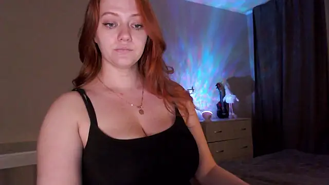 SarahSweetie online show from 01.06.25