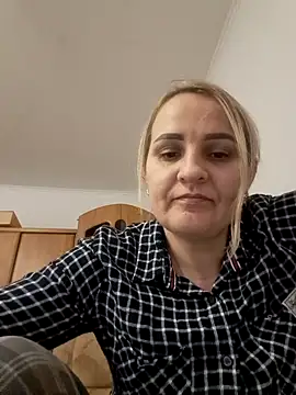 Snapshot of Malichkaanna30 chatting on 12.16.24 Malichkaanna30 online show from 12.16.24