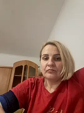 Snapshot of Malichkaanna30 chatting on 12.27.24 Malichkaanna30 online show from 12.27.24