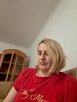 Snapshot of Malichkaanna30 chatting on 01.30.25 Malichkaanna30 online show from 01.30.25