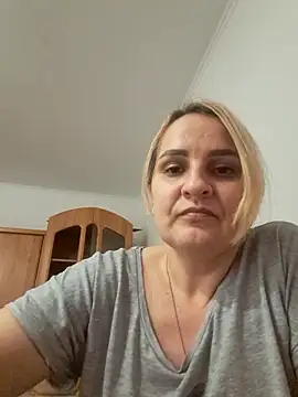 Snapshot of Malichkaanna30 chatting on 01.31.25 Malichkaanna30 online show from 01.31.25