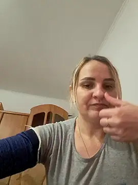 Snapshot of Malichkaanna30 chatting on 02.06.25 Malichkaanna30 online show from 02.06.25