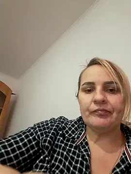 Snapshot of Malichkaanna30 chatting on 02.07.25 Malichkaanna30 online show from 02.07.25