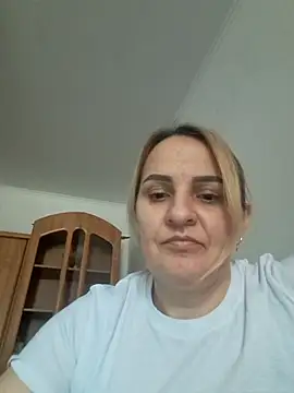 Snapshot of Malichkaanna30 chatting on 02.27.25 Malichkaanna30 online show from 02.27.25