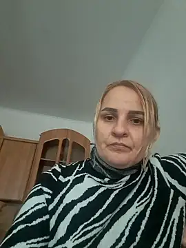 Snapshot of Malichkaanna30 chatting on 03.13.25 Malichkaanna30 online show from 03.13.25