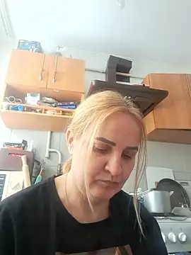 Snapshot of Malichkaanna30 chatting on 01.13.26 Malichkaanna30 online show from 01.13.26