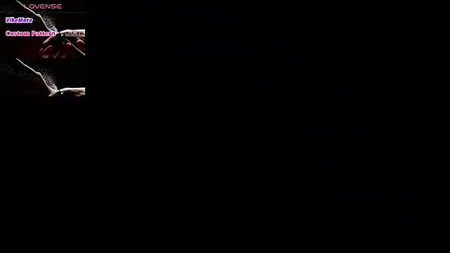 Snapshot of scarlett_buttock chatting on 02.28.25 scarlett buttock online show from 02.28.25