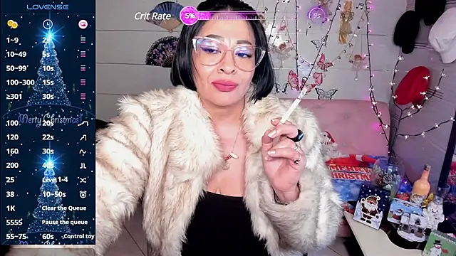 Snapshot of mirandaa_spark chatting on 12.04.24 mirandaa spark online show from 12.04.24