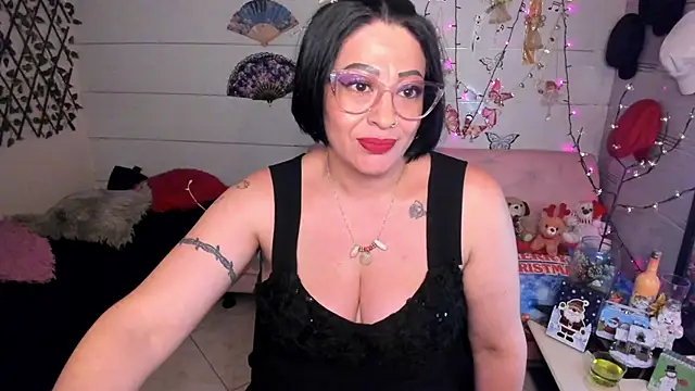 Snapshot of mirandaa_spark chatting on 12.07.24 mirandaa spark online show from 12.07.24