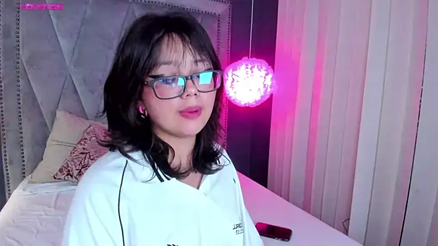 Snapshot of missy_taylor_ chatting on 02.26.25 missy taylor online show from 02.26.25