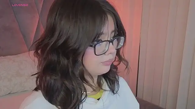 Snapshot of missy_taylor_ chatting on 10.17.25 missy taylor online show from 10.17.25