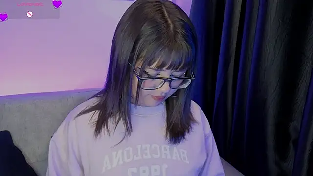 Snapshot of missy_taylor_ chatting on 12.02.25 missy taylor online show from 12.02.25