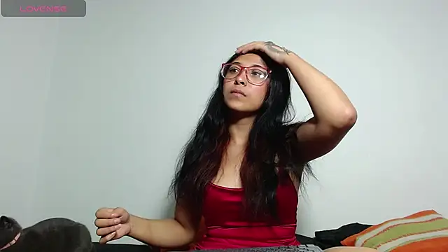 Hot Teens69 online show from 12.19.24