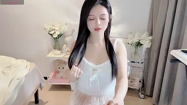 Snapshot of S-wan chatting on 02.25.25 S-wan online show from 02.25.25